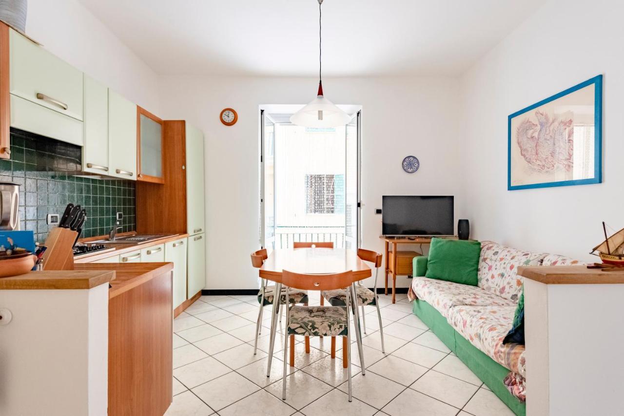 Joivy Cosy Flat With Parking In Chiavari Luaran gambar